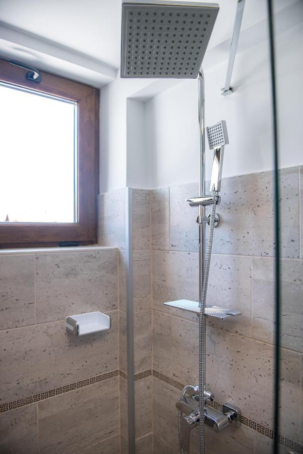 Polu-X Hotel Vama Veche Bagian luar foto