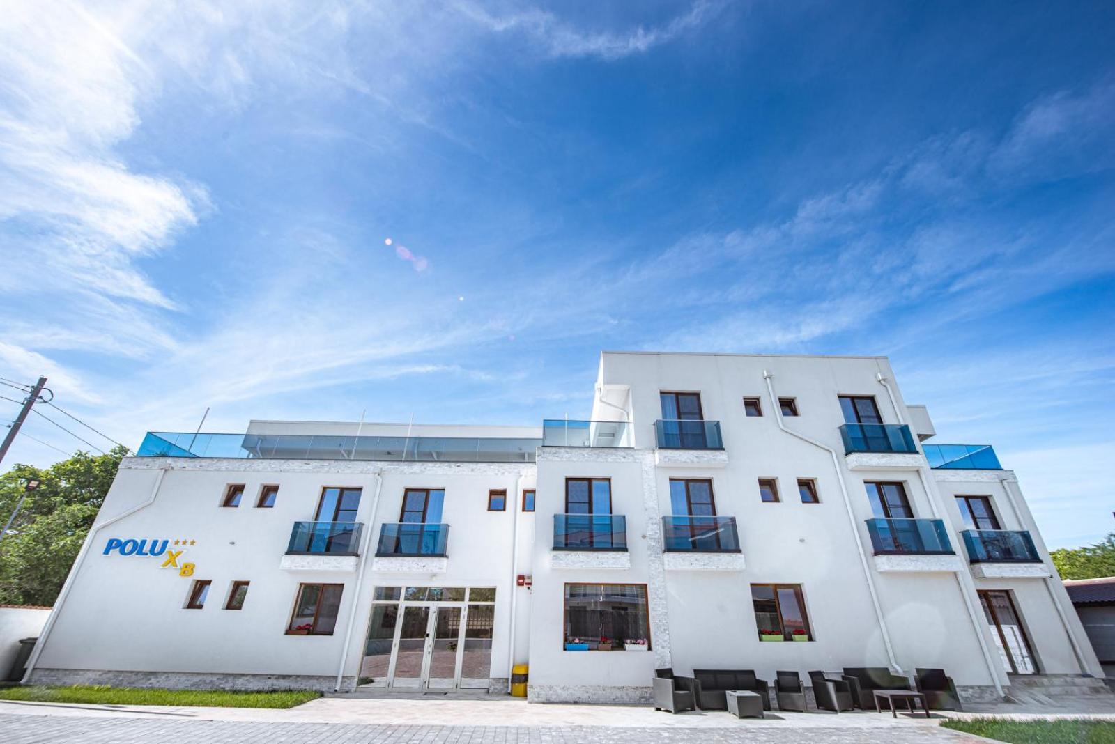 Polu-X Hotel Vama Veche Bagian luar foto